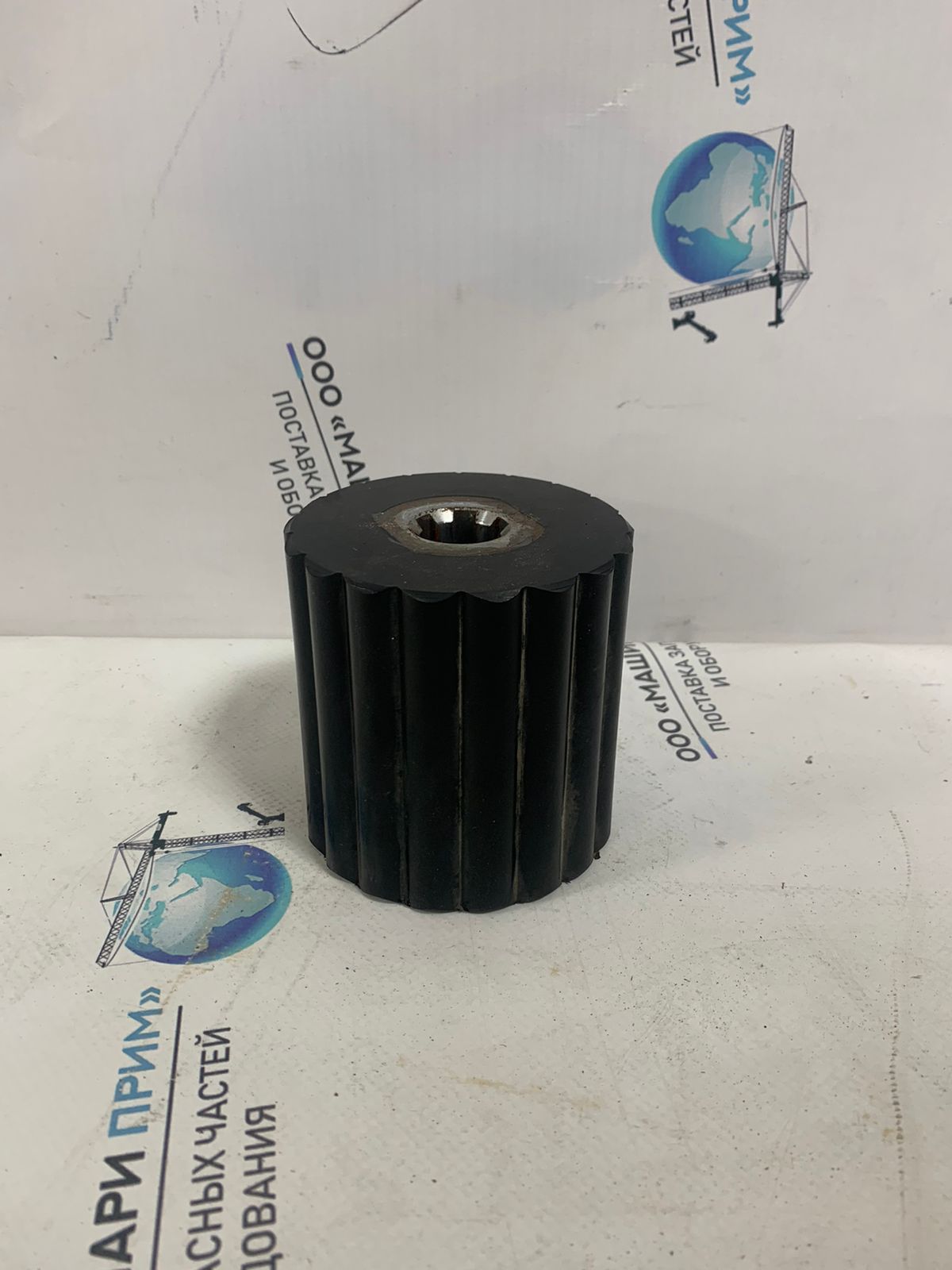 D-19100900 Удерживающий ролик — изображение 3